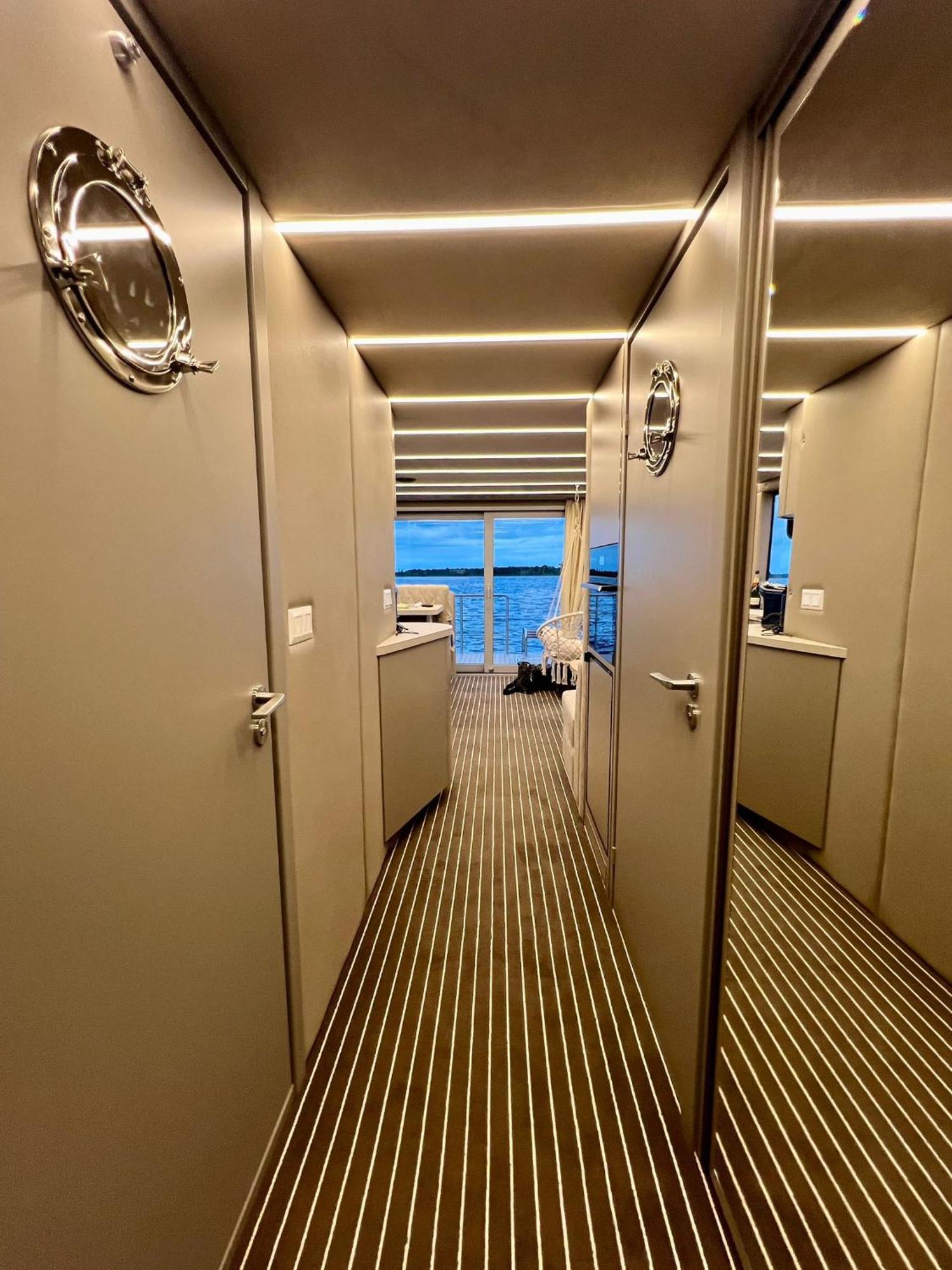 Nena Hausboot Otel Berlin Dış mekan fotoğraf
